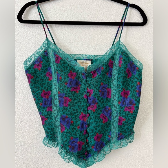 Victoria's Secret Tops - Gold label Vintage Victoria’s Secret Floral Lace Trim Camisole Top